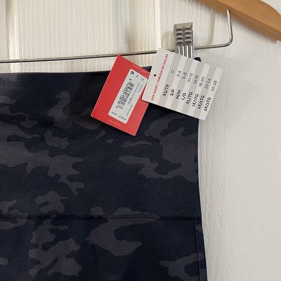 SPANX Women’s Medium Look at Me Now Seamless Leggings Black Camo Shaping FL3515 - Picture 7 of 9